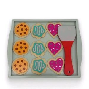 Target bullseye wooden play food cookies and pan set